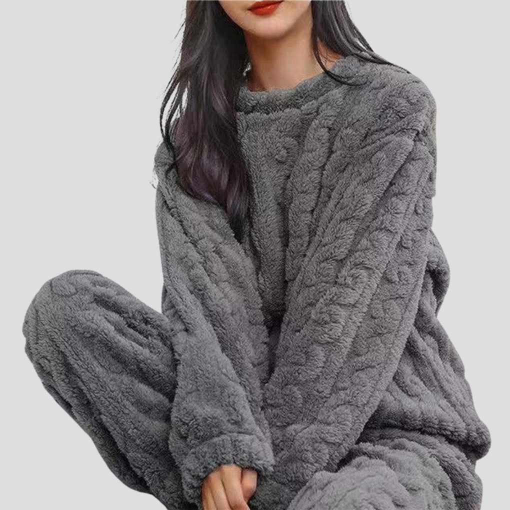 Women's Textured Round Neck Pyjama Set